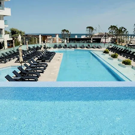 Exotic Sunrise View - Infinity Pool & * Năvodari