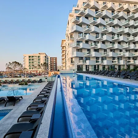 Apartment Exotic Sunrise View - Infinity Pool & Navodari