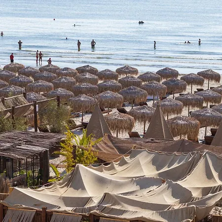 Exotic Sunrise View - Infinity Pool & アパート ナボダリ