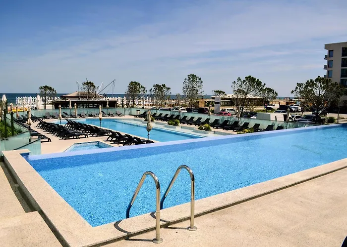 Exotic Sunrise View - Infinity Pool & شقة