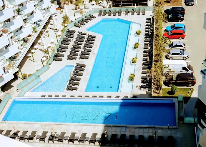 Exotic Sunrise View - Infinity Pool & Năvodari