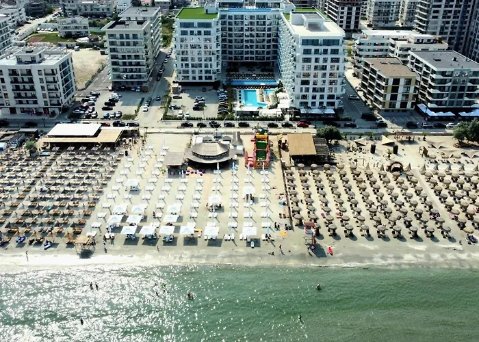 Exotic Sunrise View - Infinity Pool & アパート