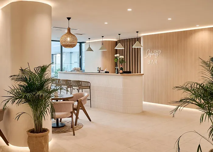 Exotic Sunrise View - Infinity Pool & ナボダリ