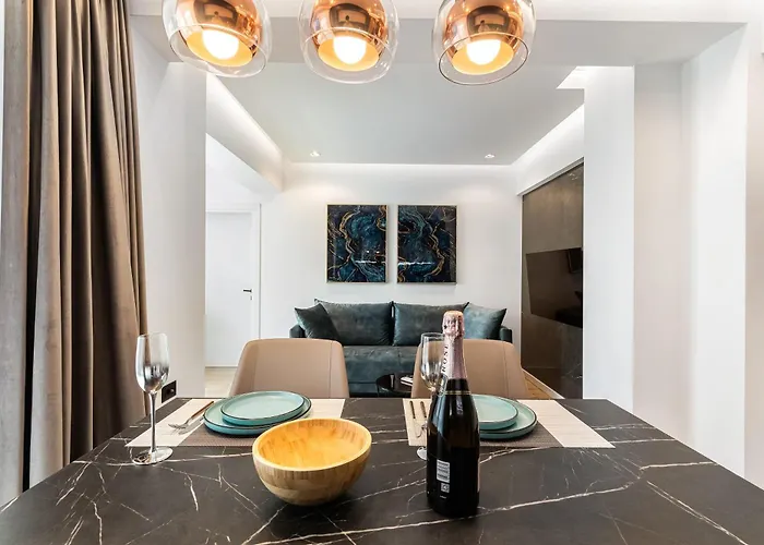 Exotic Sunrise View - Infinity Pool & ナボダリ