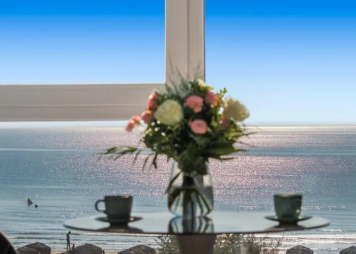 Exotic Sunrise View - Infinity Pool & アパート